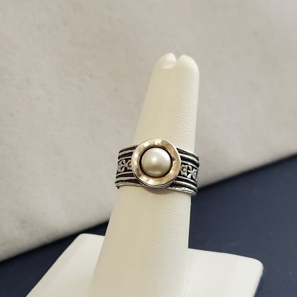 Shablool Didae Rustic Oxidized Sterling Pearl Ring Approx. Size 6.75